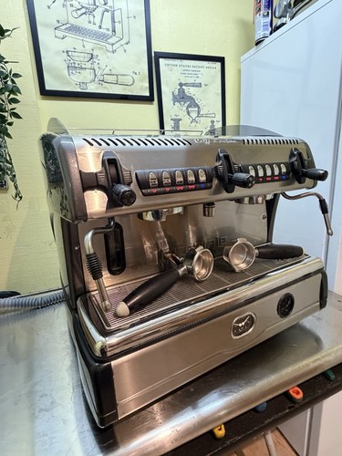 Spaziale compact ek - compact, 2